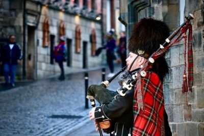 Edinburgh Food Tour with Scotch, Haggis, a Secret Dish & More