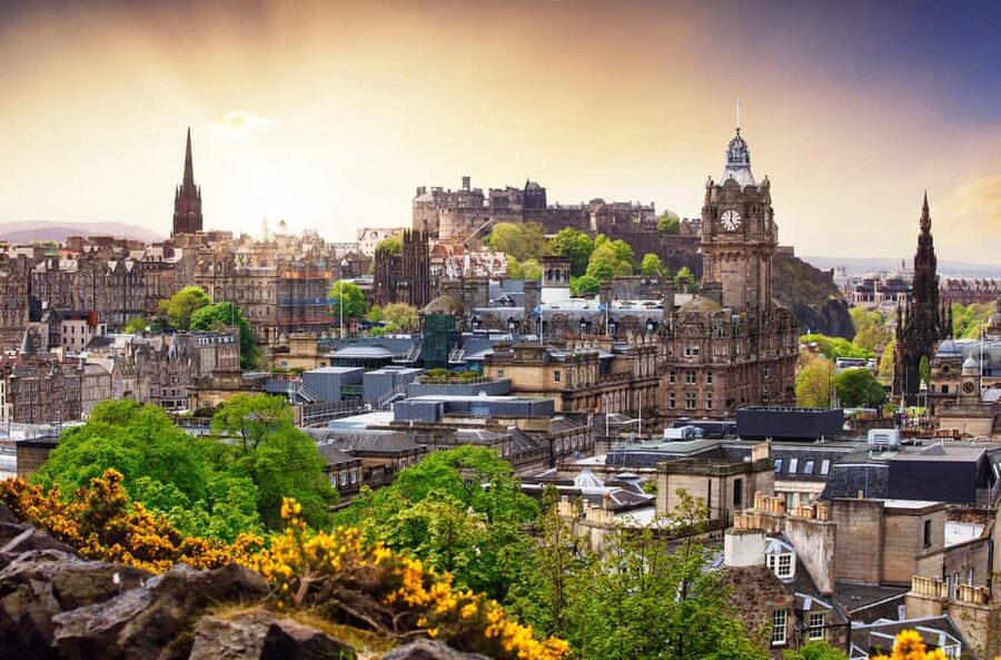Edinburgh: Food Tour with Scotch, Haggis, Secret Dish & More - Key points to know before you book