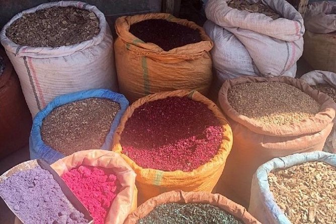 Ethiopian Culinary Tour - Market, Food, Coffee Ceremony & more - Lunch at Taitu Hotel in Piassa