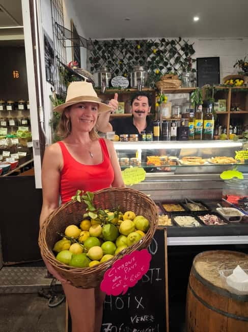 Exclusive Food Tour in Menton -3 hours- small group - Lemon tart and orange cake for dessert