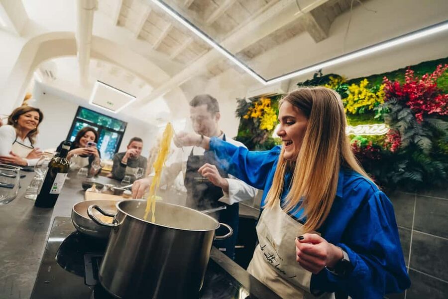 Florence: Art of Pasta Cooking Workshop with Food and Wine - Dietary needs and the practical details