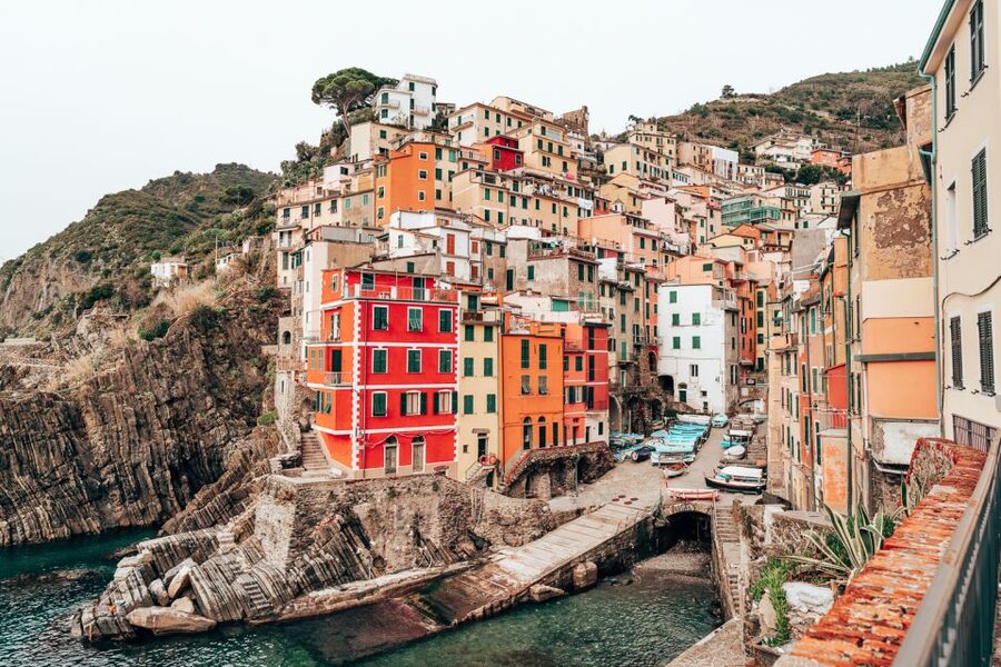 Florence: Day Trip to Cinque Terre with Optional Street Food - Manarola: the postcard stop with little spare time