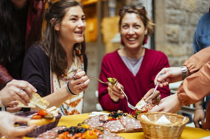 Florence Exclusive PRIVATE Food Tour with 6 or 10 Tastings - A private introduction to Florence through food