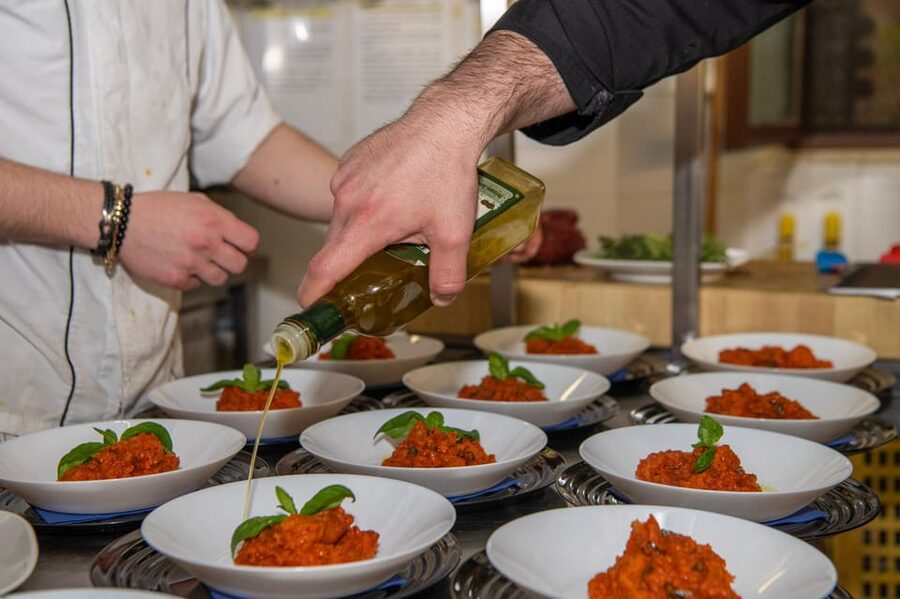 Florence: Private Food Walking Tour with Tuscan Classics - Timing, value, and practical details