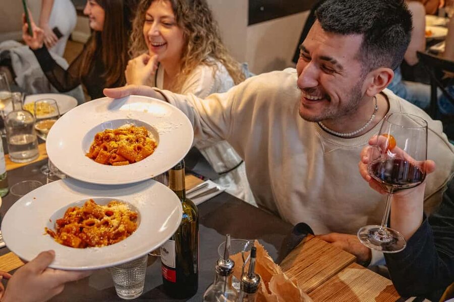 Florence: Private Food Walking Tour with Tuscan Classics - Schiacciata, meats, and local cheeses