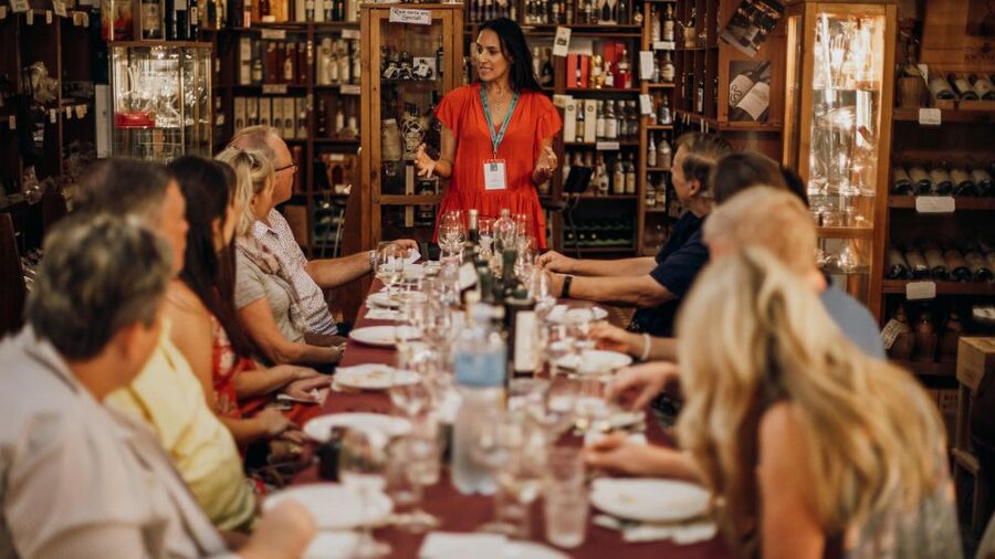 Florence: Small-Group Sunset Food & Wine Tour in Oltrarno - Bbq Trattoria Barbecue is the heartiest stop