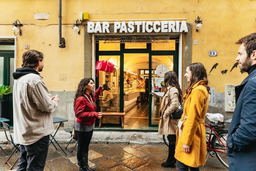 Florence: Tuscan Food and Wine Guided Walking Tour - Starting at Piazza San Giovanni beside the Duomo