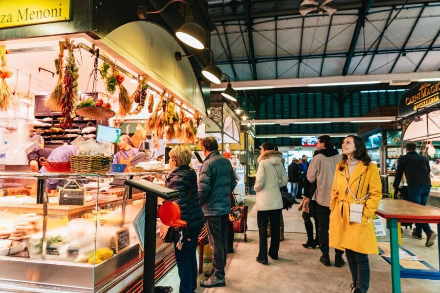 Florence: Tuscan Food and Wine Guided Walking Tour - Medieval alleys, markets, and artisan workshops