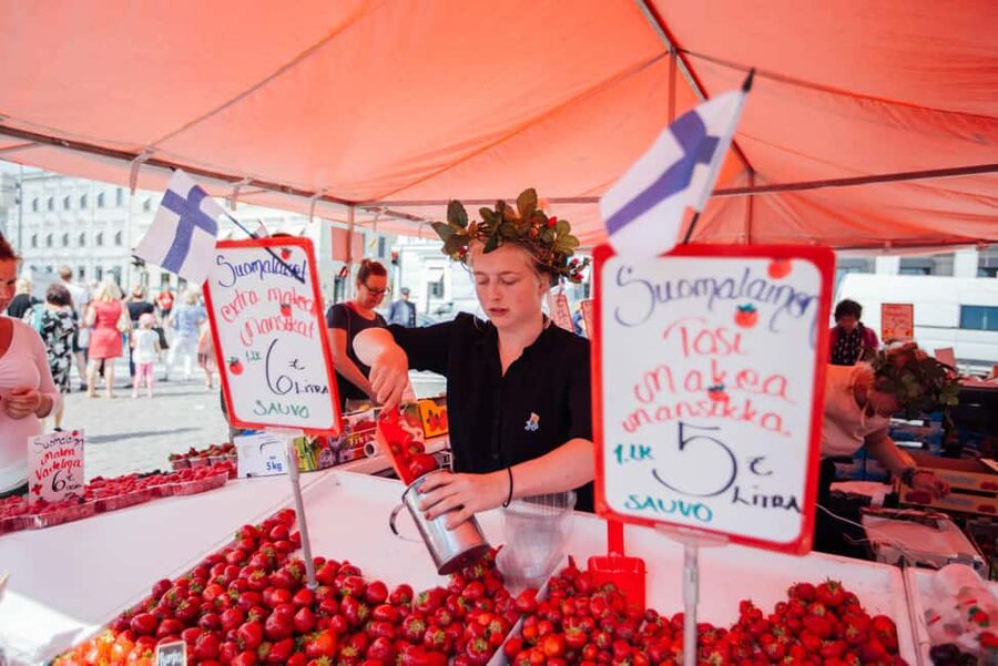 FOOD Tour with Rooftop Bar Visit in Helsinki - Is $175 a fair price?