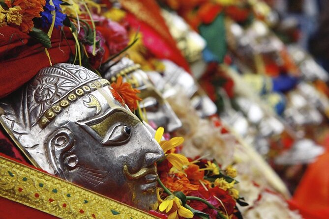 Food Trail Through Sowcarpet Market: A Taste of Chennai - Key points at a glance