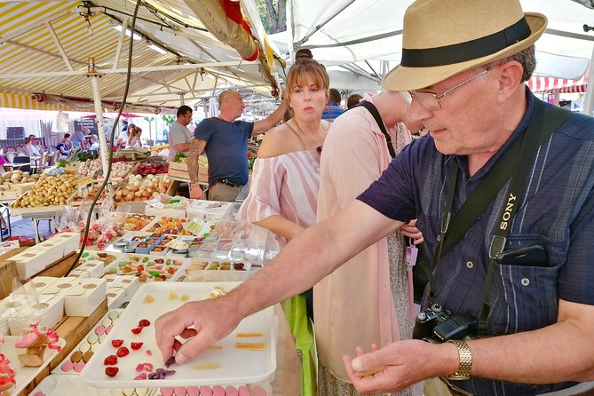 Food & Wine Lovers Tour of Nice Local Markets and Best Shops - Old Nice between bites and stories
