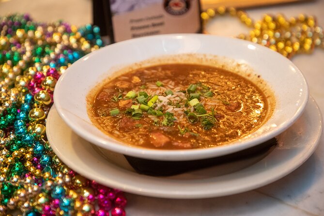 French Quarter walking Food Tour: Signature Tastes of New Orleans - A moving lunch through the French Quarter