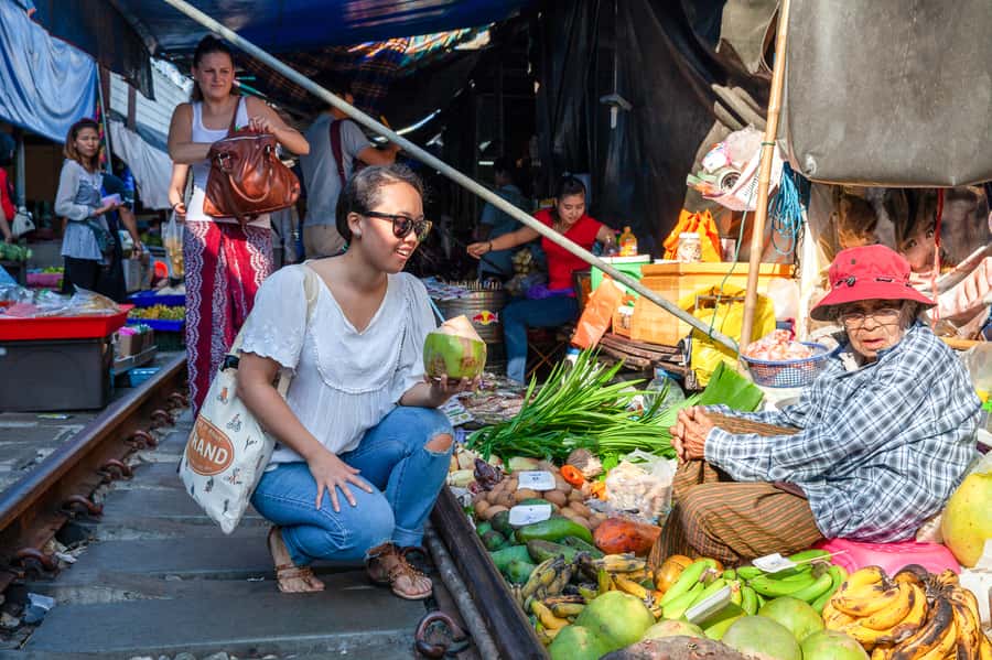 From Bangkok: Maeklong Railway and Floating Market Food Tour - Why the Mae Klong train market is worth the early start
