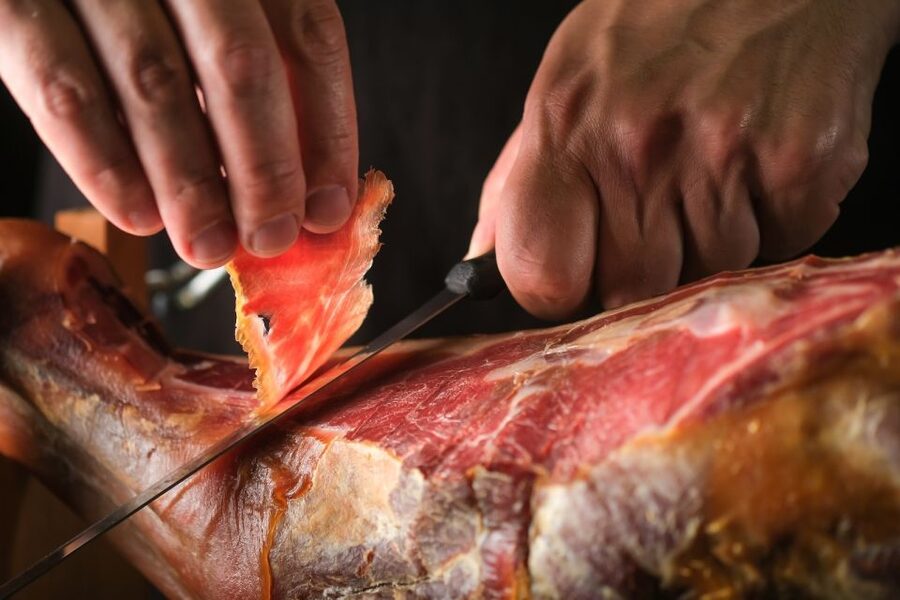 From Parma: Parmigiano and Parma Ham Guided Food Tour - Should you book the Parmigiano and Parma Ham tour?