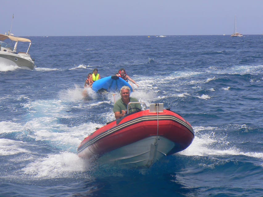 From Puerto Rico: Boat trip along the coast w/ Food & Drinks - Sea conditions and practical comfort