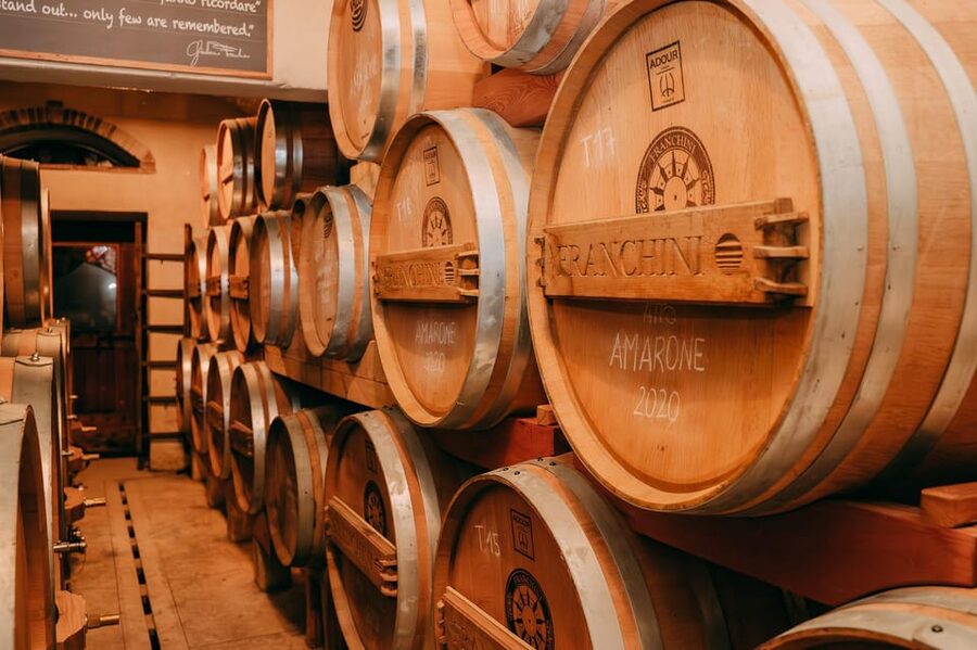 From Verona: Valpolicella and Amarone Wine Tasting Tour - The short transfer and the value of seeing a second winery