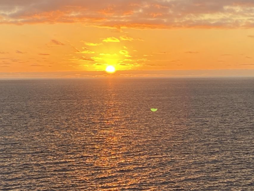 Fuerteventura: Sunset boat trip with DJ, Food & Drinks - Should you book the Aphrodite sunset boat trip?