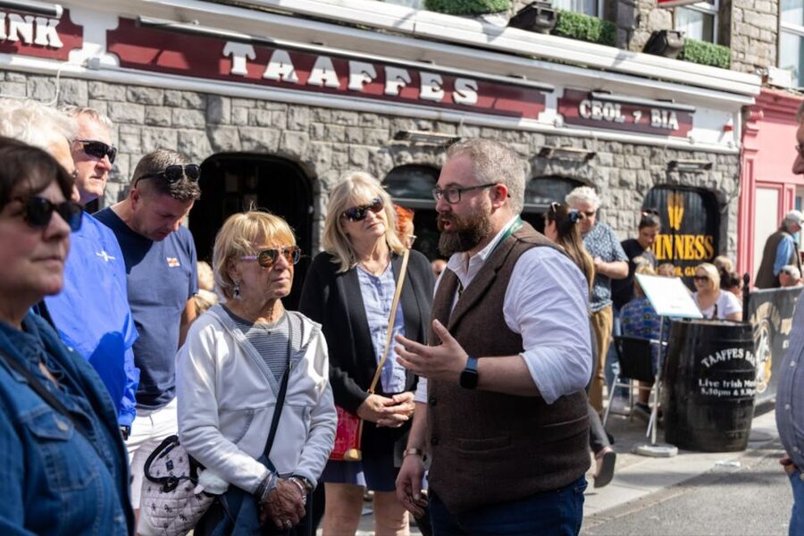 Galway: Food and Culture Walking Tour with Tastings - Who should book this Galway experience?