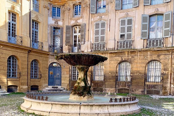 Gourmet & Cultural Tour Aix En Provence English / Espanol - Saint-Sauveur Cathedral and the long story of Aix