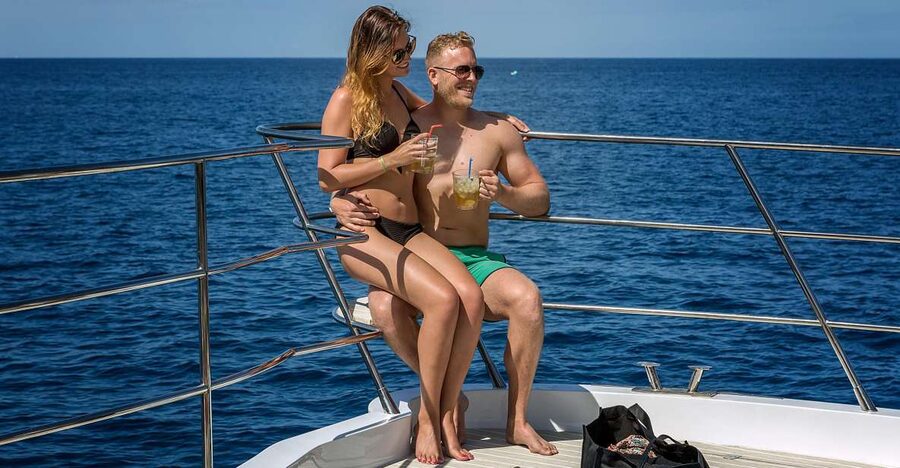 Gran Canaria: Afternoon Catamaran Cruise with Food & Drink - Cruising Toward Mogán’s Cliffs and Coves