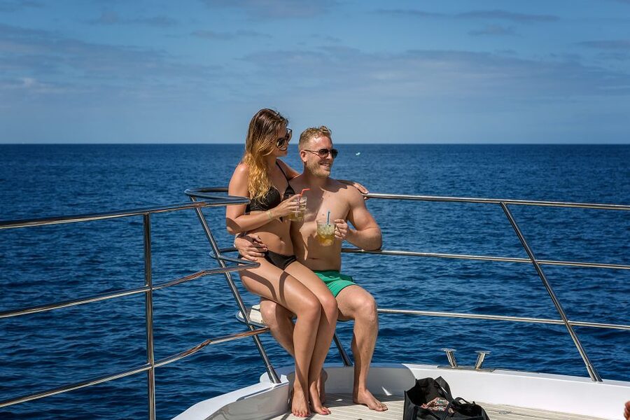 Gran Canaria: Afternoon Catamaran Cruise with Food & Drink - The Swim and Snorkel Stop