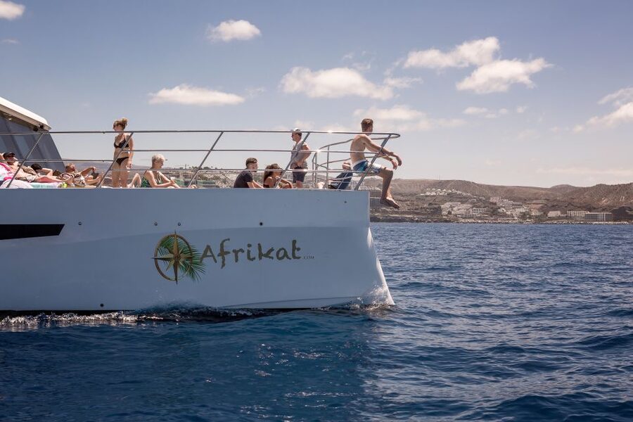 Gran Canaria: Fun Catamaran Cruise with Food and Drinks - Choosing the Extra Water Sports
