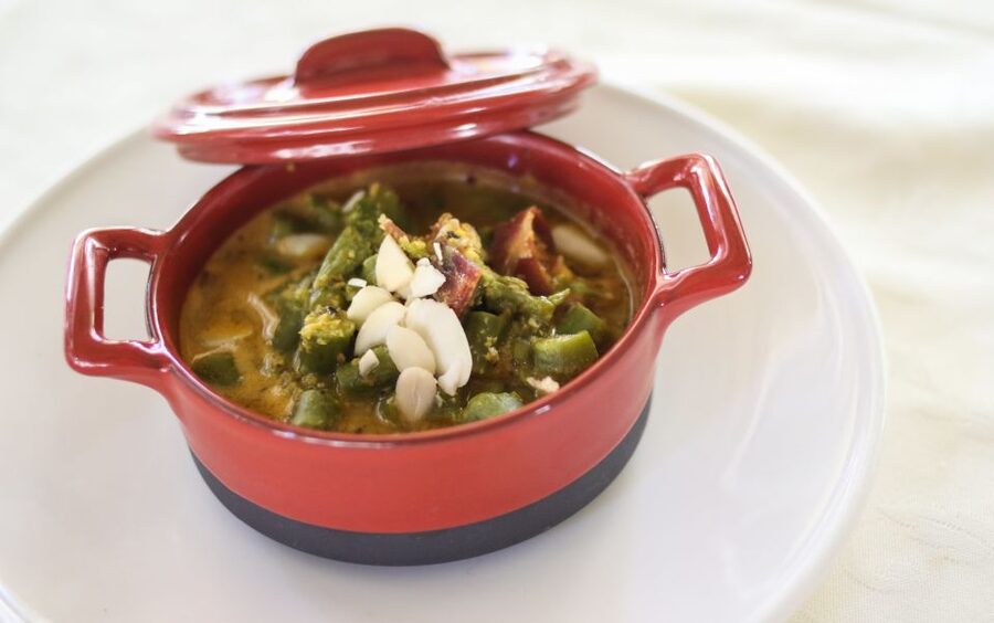 Granada: Walking Food Tour - The guides make the difference