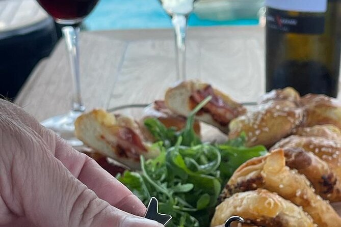 Greek Gastronomy & Wine Pairing Cruise with a Sommelier in Athens - Practical details that affect your decision
