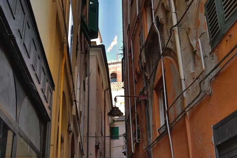 Guided Food Tour with Wine Tastings in Genoa - Who will enjoy this food walk?