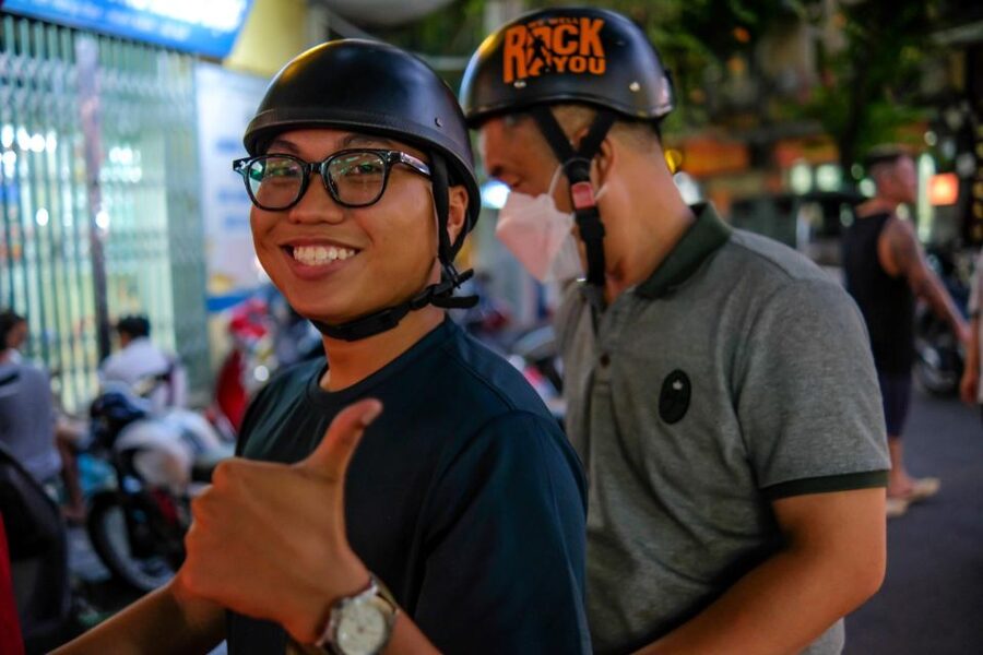 Half-Day Hanoi Foodie Tour by Motorbike - Local lunch and food tasting in the Old Quarter