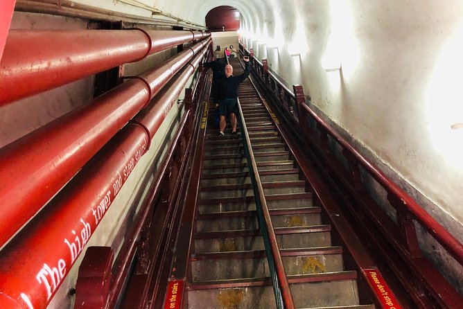 Half-Day Private Beijing Hutong Walking Tour with Dim Sum - Houhai, Yinding Bridge, and Shichahai bring the walk to the water