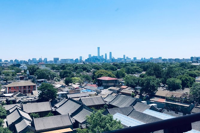 Half-Day Private Beijing Hutong Walking Tour with Dim Sum - Street food and dim sum make the tour more than a walk