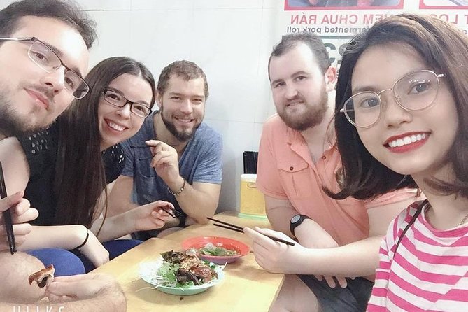 Hanoi Guided Street Food Tour Small Group - Pho, banh mi, and the challenge of eating seven times