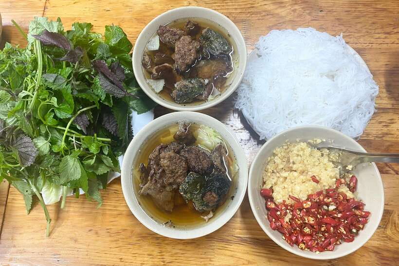 Hanoi: Guided Street Food Tour with Train Street Experience - Why the food matters more than the train