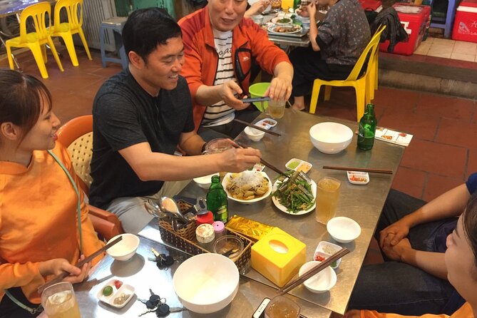 Hanoi Motorbike Tour Led By Women: Hanoi Motorbike Food Tours - Why a women-led motorbike tour works well in Hanoi