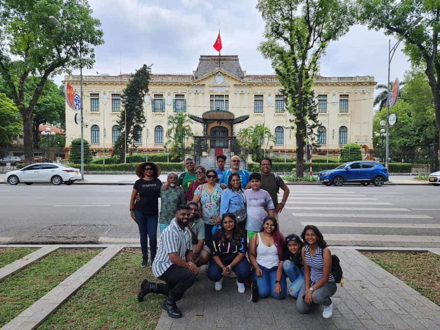 Hanoi: Old Quarter and French Quarter Walking Food Tour - Sword Lake, landmarks, and local conversation