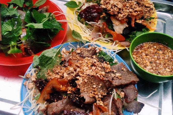 Hanoi Private Walking Tour: Street Food (HOT HOUR PROMOTING) - Starting among Hanoi’s 36 Old Streets