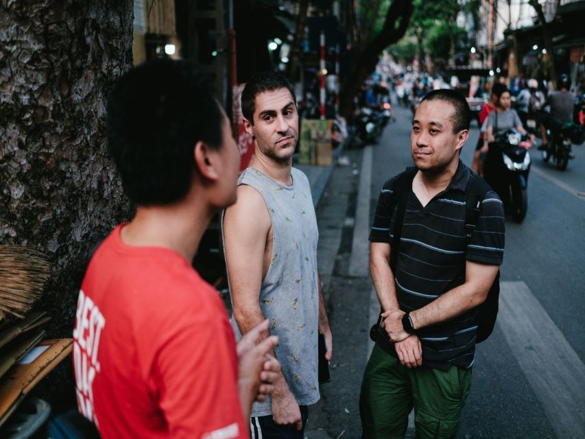 Hanoi: Street Food Experience with 5 Food Stops - Start at Dong Xuan Market with a hungry stomach