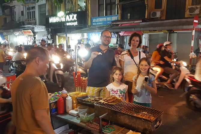 Hanoi Street Food Tour with local delicacies - The food: familiar classics and a few surprises