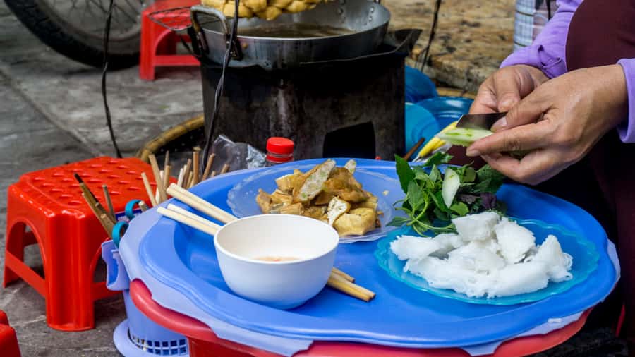 Hanoi Vegan Street Food & Train Street Tour - Starting with banh cuon near the Old Quarter