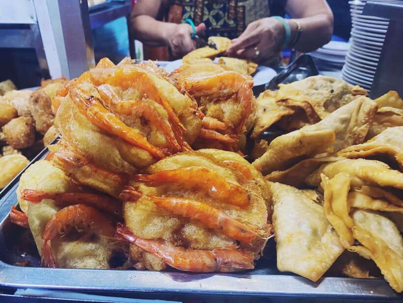 Hanoi: Vietnamese Street Food Tour with Egg Coffee - How much food will you get?