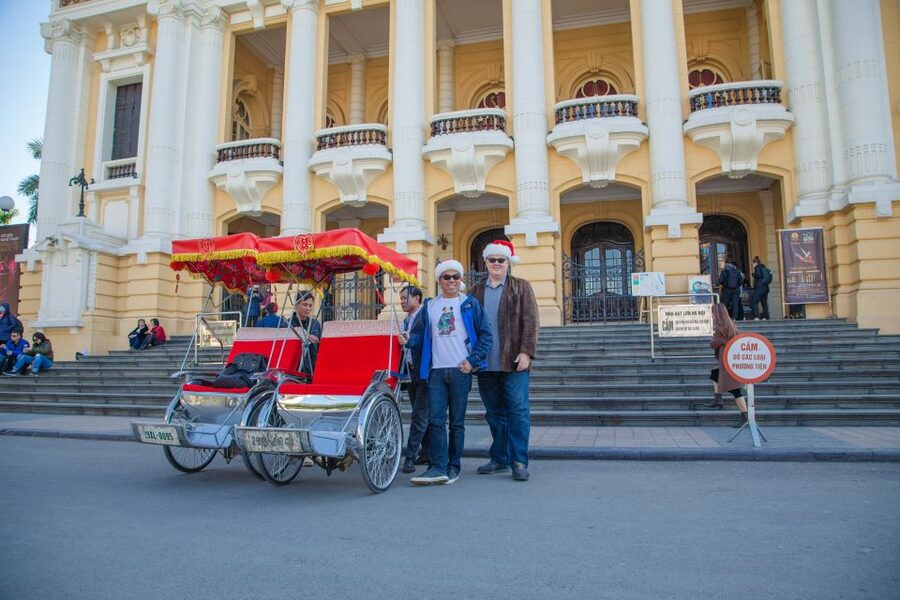 Hanoi Walking Street Food Tour & Cyclo Ride - What $25 buys you