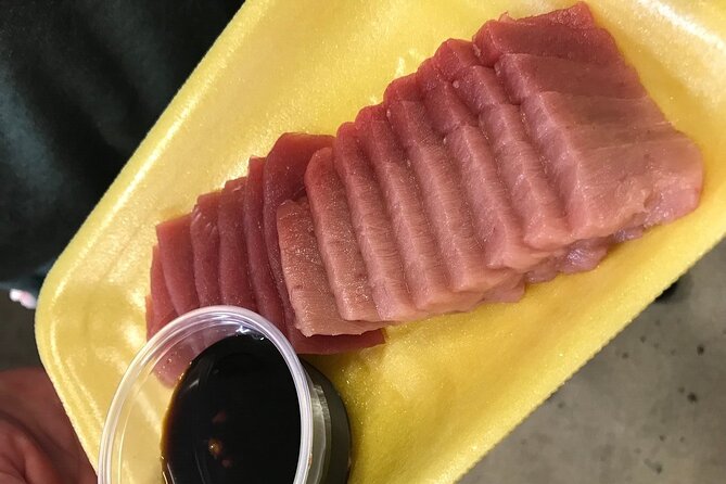 Hawaii Off The Beaten Path Food Tour - Kauai prawns and the pleasures of Hawaiian seafood
