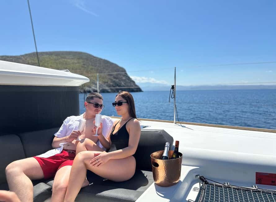 Heraklion Luxury Sailing Catamaran Dia Island | Gourmet Menu - Practical details that affect your decision
