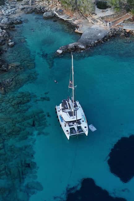 Heraklion Luxury Sailing Catamaran Dia Island | Gourmet Menu - One hour across the Aegean to Dia Island