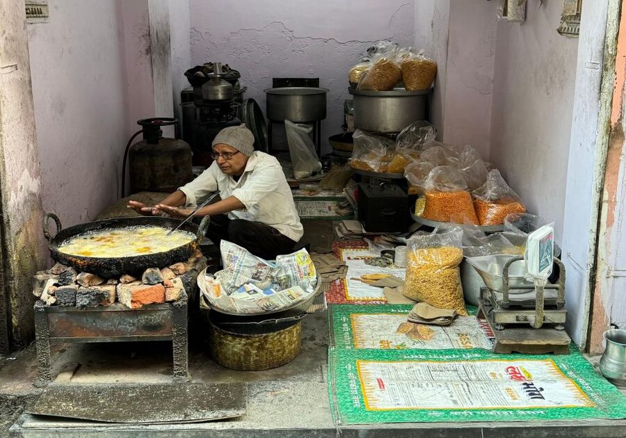 Heritage Walk & Street Food Tasting in Jaipur - Choti Chaupar and the later food stops