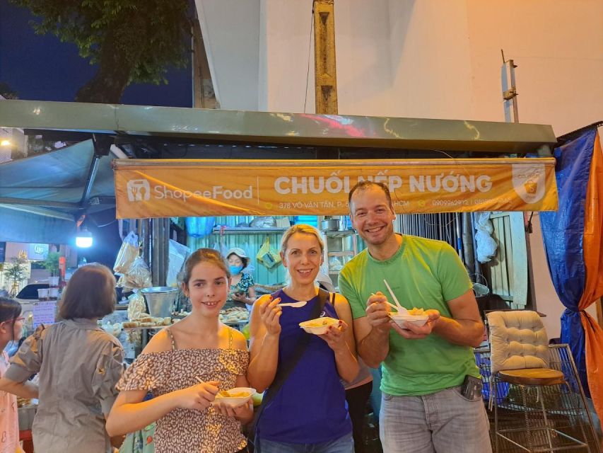 Ho Chi Minh City: Food Tour by Scooter with Eleven Tastings - Bánh mì and the final dessert stop