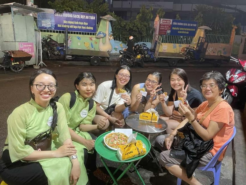 Ho Chi Minh City: Motorbike Street Food Tour - 12 Tastings - The food route, from bún thịt nướng to jasmine tea