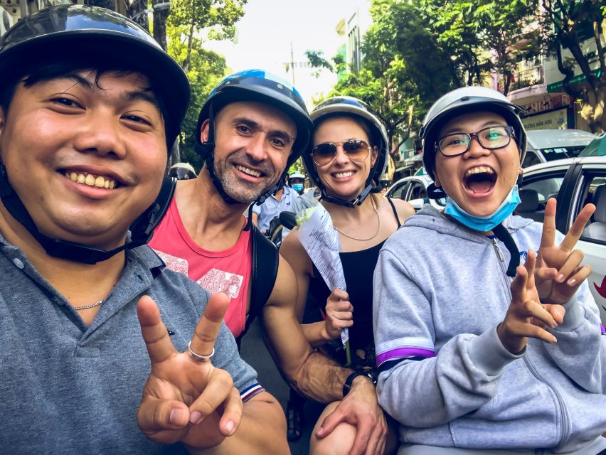 Ho Chi Minh City: Street Food and Sightseeing by Motorbike - A Chinese temple and the city’s religious mix