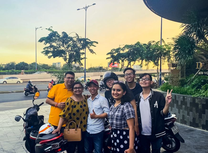 Ho Chi Minh City: Street Food and Sightseeing by Motorbike - The guides make a real difference